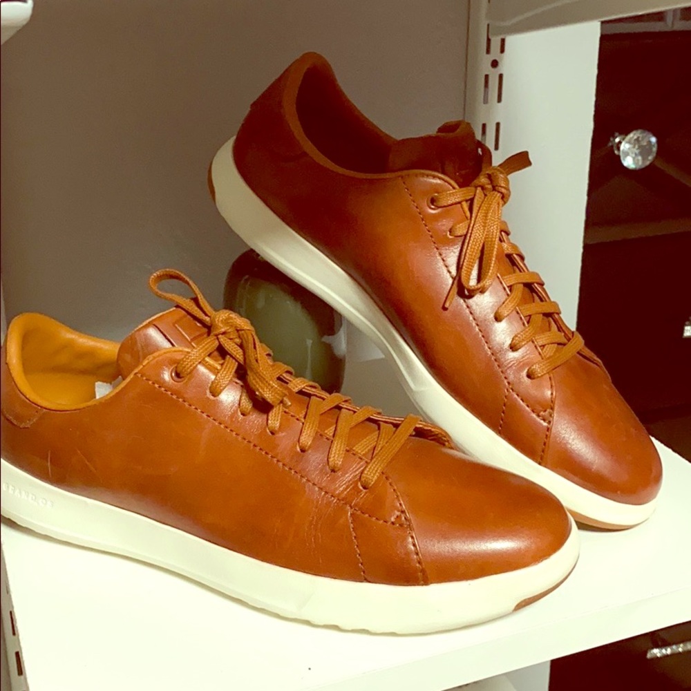 Cole Haan , grandpro